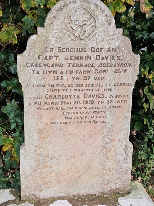 Englynion on Gravestones.png
