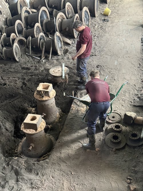 Pembroke bells [casting]