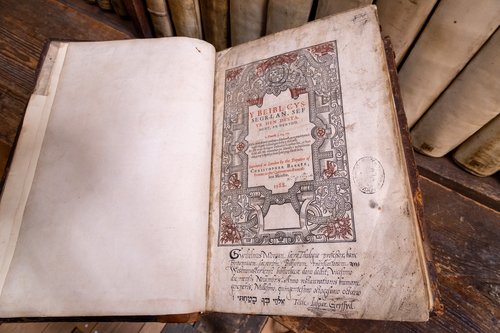 William Morgan Bible [Westminster Abbey Library]