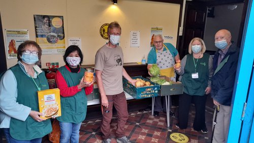 Plant Dewi Mens Project make their first foodbank donation